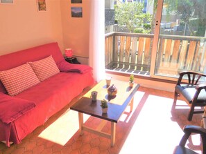 Living area - Apartment with parking - 6 guests (Vignec)