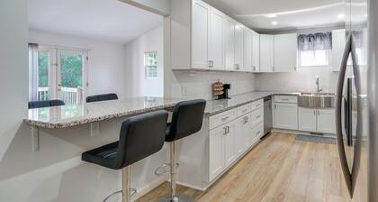 NEW Durham Ranch Home Near Duke & UNC Hospitals