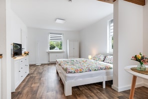 Unclassified image, 2 of 18, button - Apartment 'Huckelberg' with Wi-Fi (Schmallenberg)