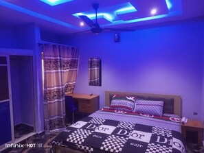 Deluxe Double Room, City View | Desk, laptop workspace, free WiFi - Pleasure rest hotel and suites  (Uyo)