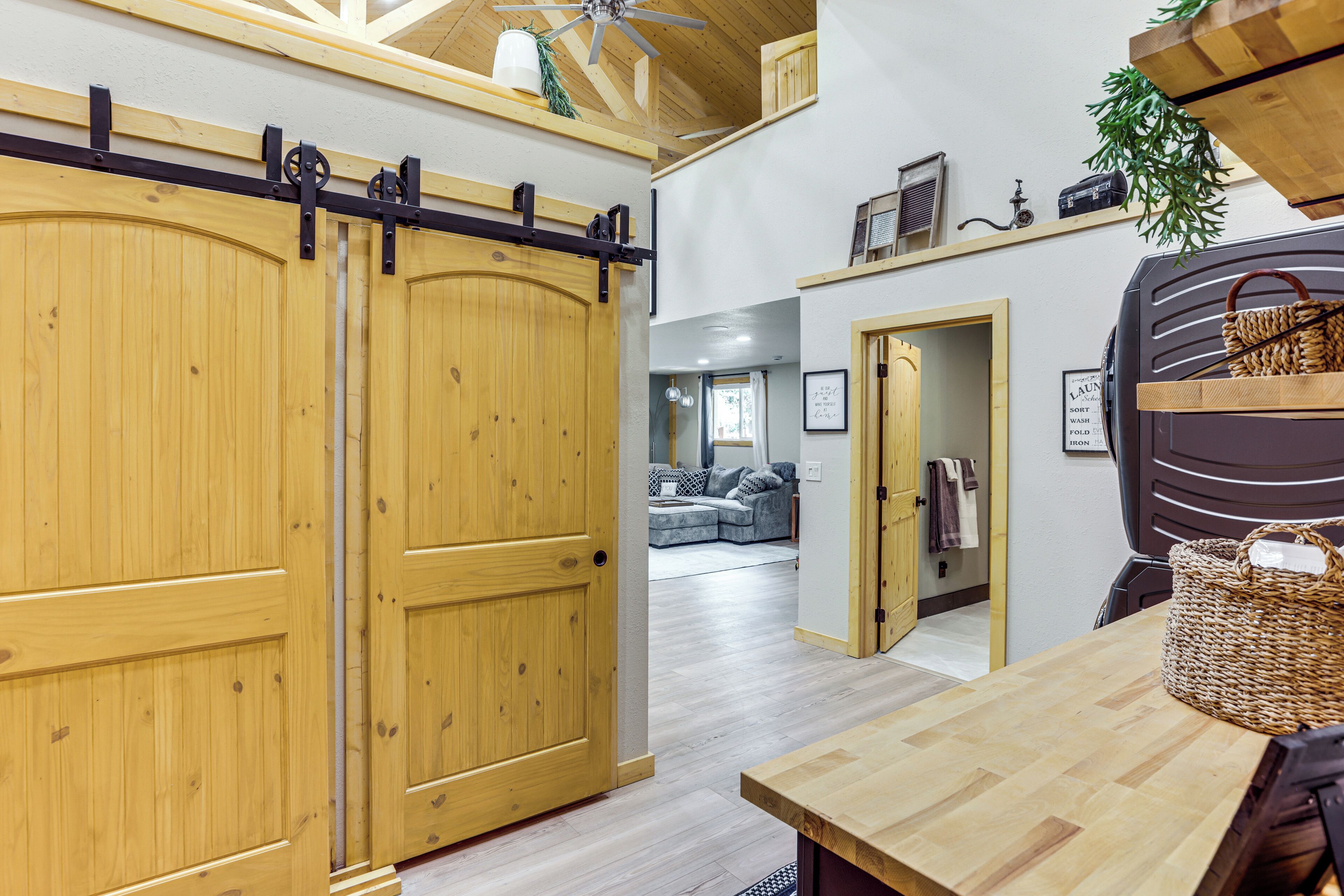 House (2 Bedrooms) | Interior