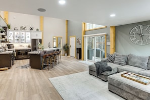 Rumah (2 Bedrooms) | Interior