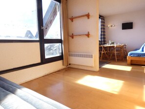 Living area - Practical studio - 4 guests (Piau-Engaly)
