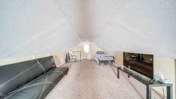Hus (2 Bedrooms) | Interiör