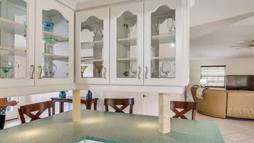 House (3 Bedrooms) | Bahagian dalam