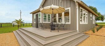Upscale Home on 120 Acres: Near Wedding Venues!