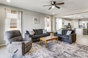 House (4 Bedrooms) | Interior