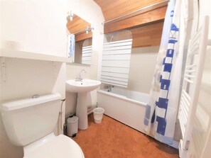 Bathroom - Comfortable apartment - 6 guests (55 sqm) (Vignec)