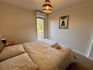 Room - Cozy apartment, air conditioning - 2 guests (Six-Fours-les-Plages)