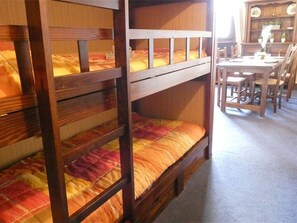 Room - Cozy studio by the slopes - 4 guests (Saint-Lary-Soulan)