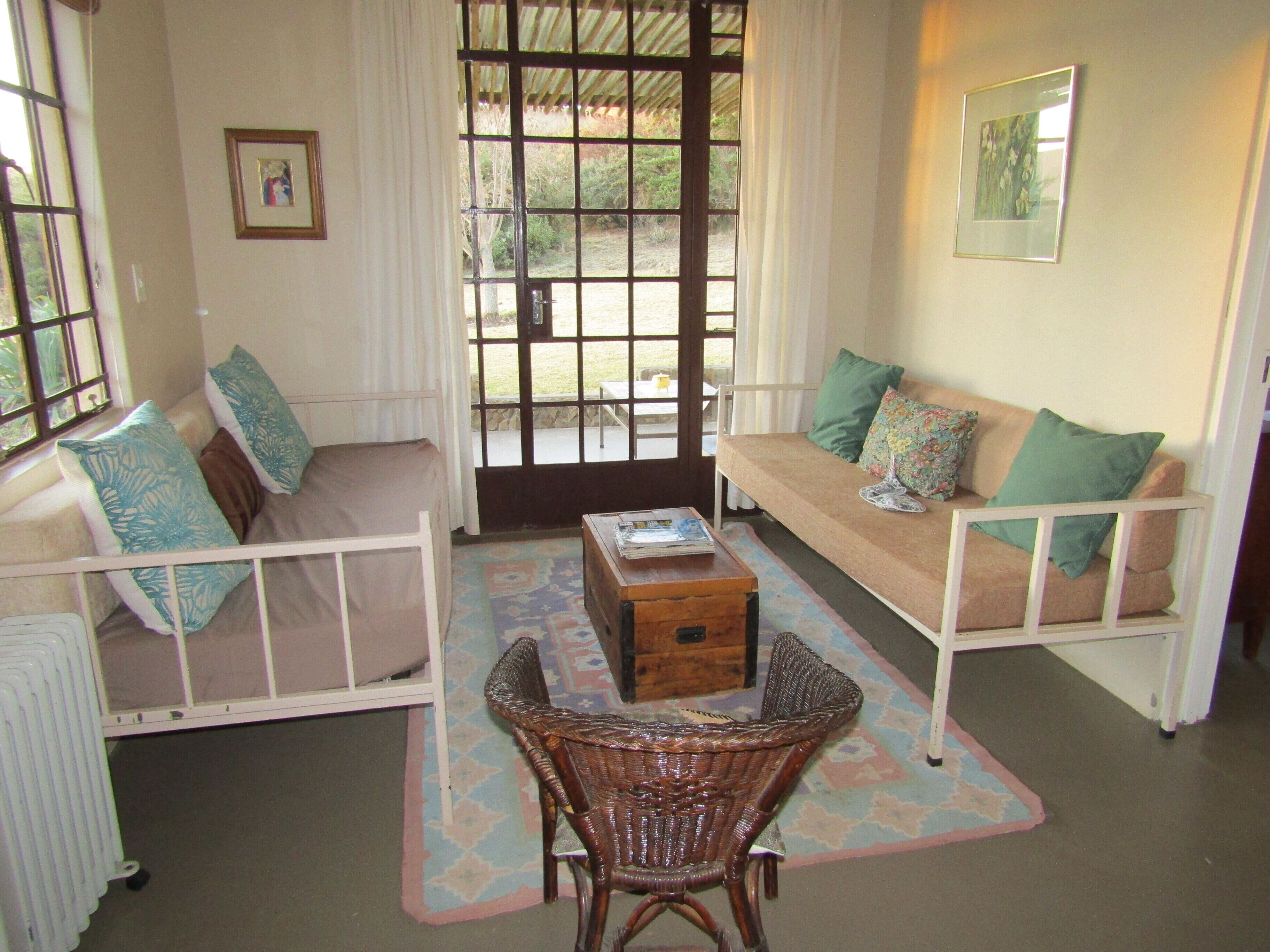 Comfort Bungalow, Mountain View | Living area