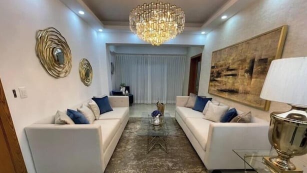Unclassified image, 1 of 27, button - Clari's house (Santo Domingo)