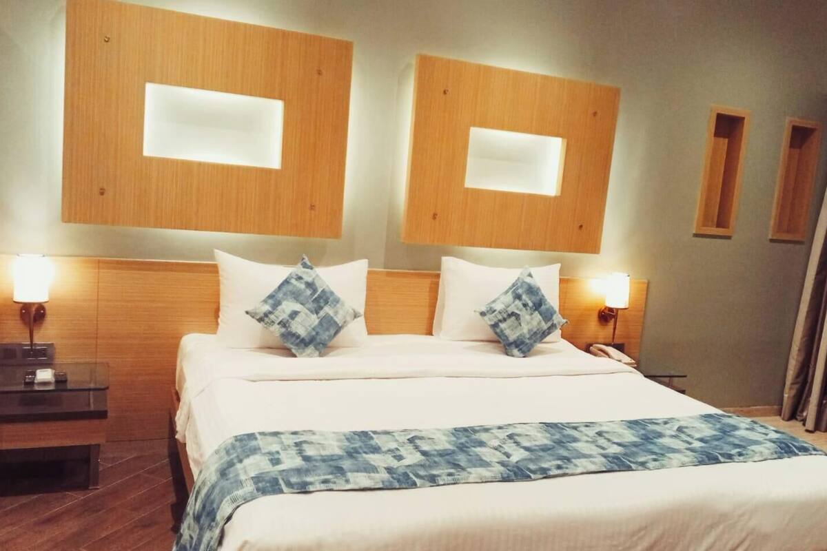 Premium Double Room, City View
