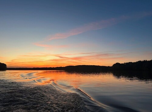 Sail Away into a beautiful vacation home with lots of amenities and charm.