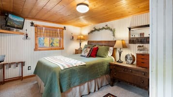 Cabin, 2 Bedrooms | 2 bedrooms, free WiFi