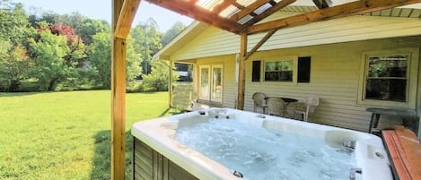 Chalet, 4 Bedrooms | Terrace/patio