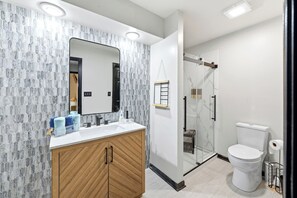 Bathroom - The Park Villa - Proximity Perfection - Best of KC (Kansas City)