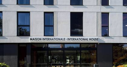 Adonis Dijon Double Apartment