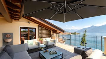 Rooftop terrace