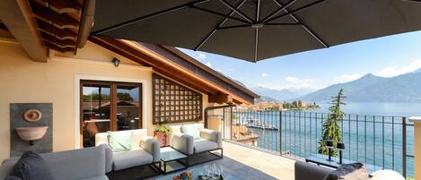 Rooftop terrace