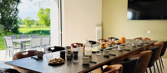 La Belle Etoile Vacation Rental: Indoor pool heated year-round
