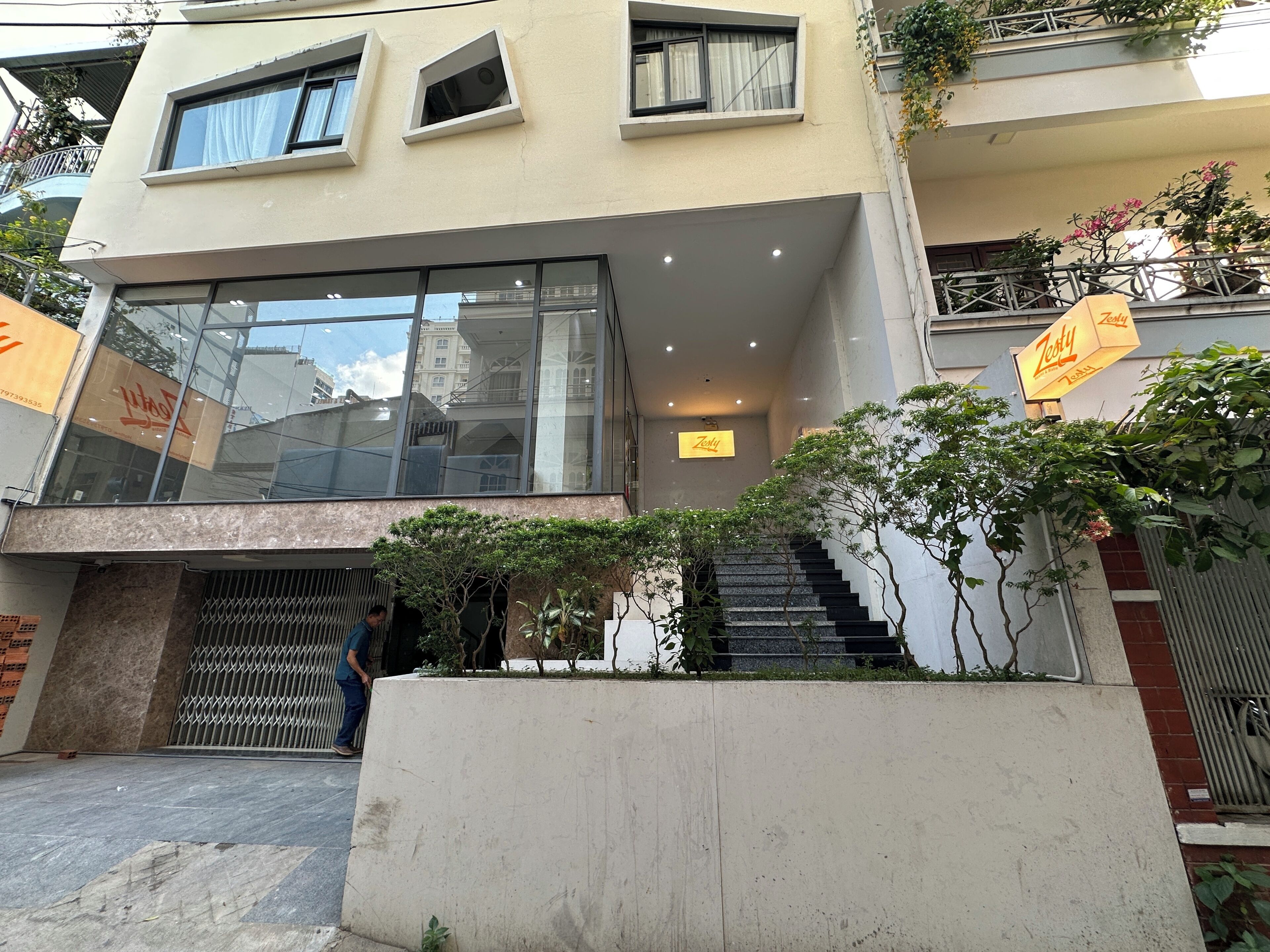 Superior Room, City View | Exterior detail