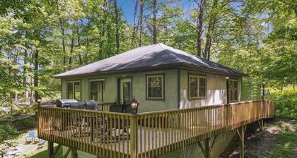 Honey Ridge Forest Retreat