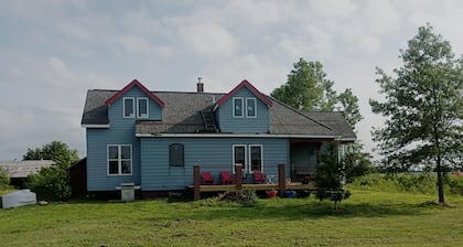 The Patriot on old Route 66 40 minutes from St Louis Mo. or Springfield, Il