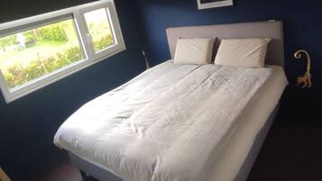 2 bedrooms, WiFi