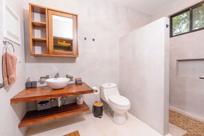Bathroom - 2BR/2BA Retreat pool parking rancho, Walk to Beach (Playa Grande)