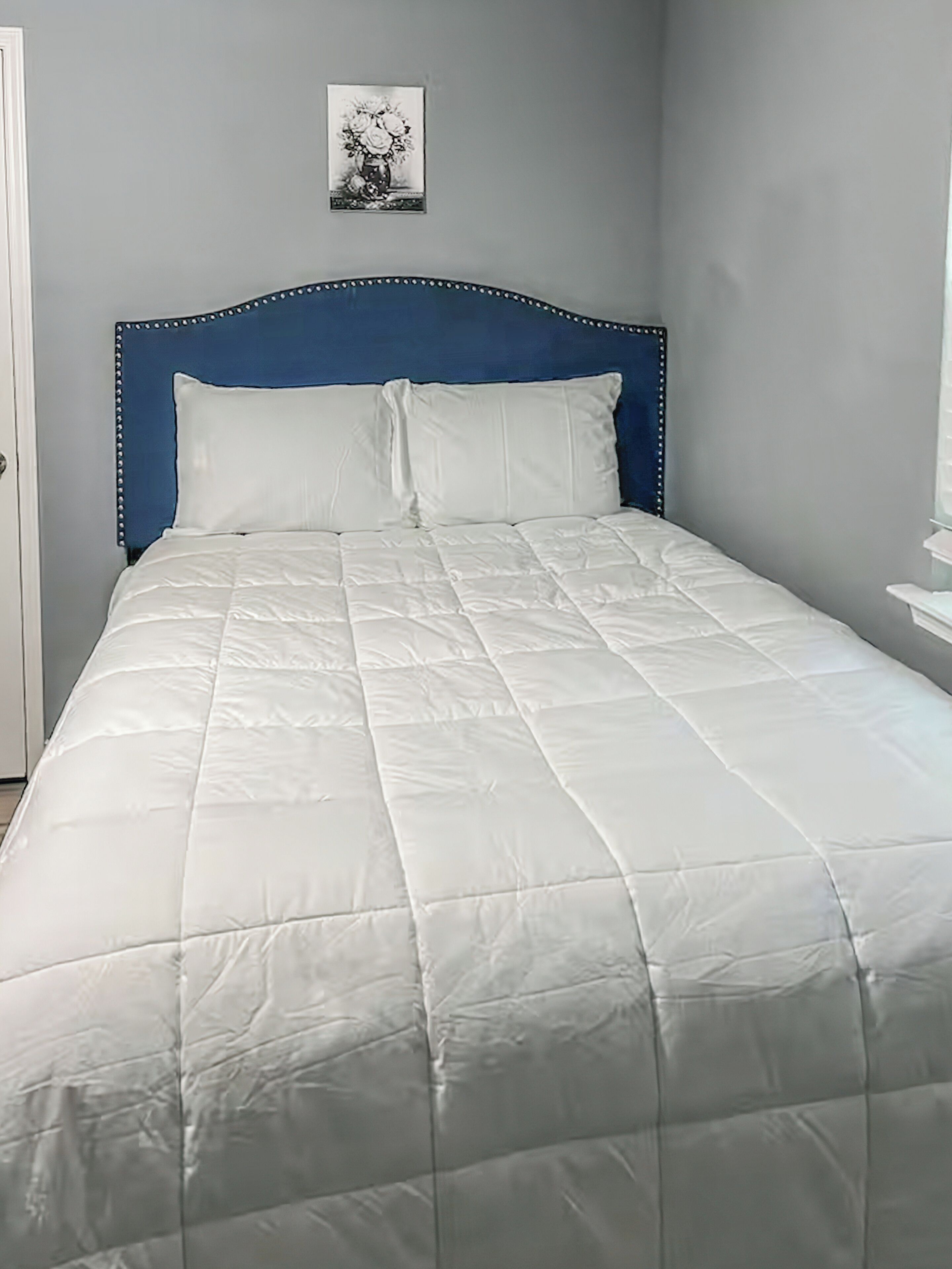 Basic Double Room | Iron/ironing board, free WiFi