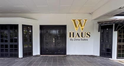 Massive 8-Bedroom Petaling Jaya Holiday Home, Sleeps 16+ Near Kuala Lumpur