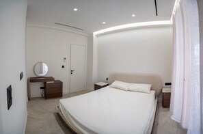 Condo Signature, 2 chambres, cuisine, vue sur la montagne | Décor unique, ameublement unique, accès au Wi-Fi (inclus)