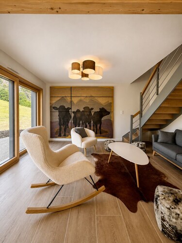 The Family Chalet, centre village !