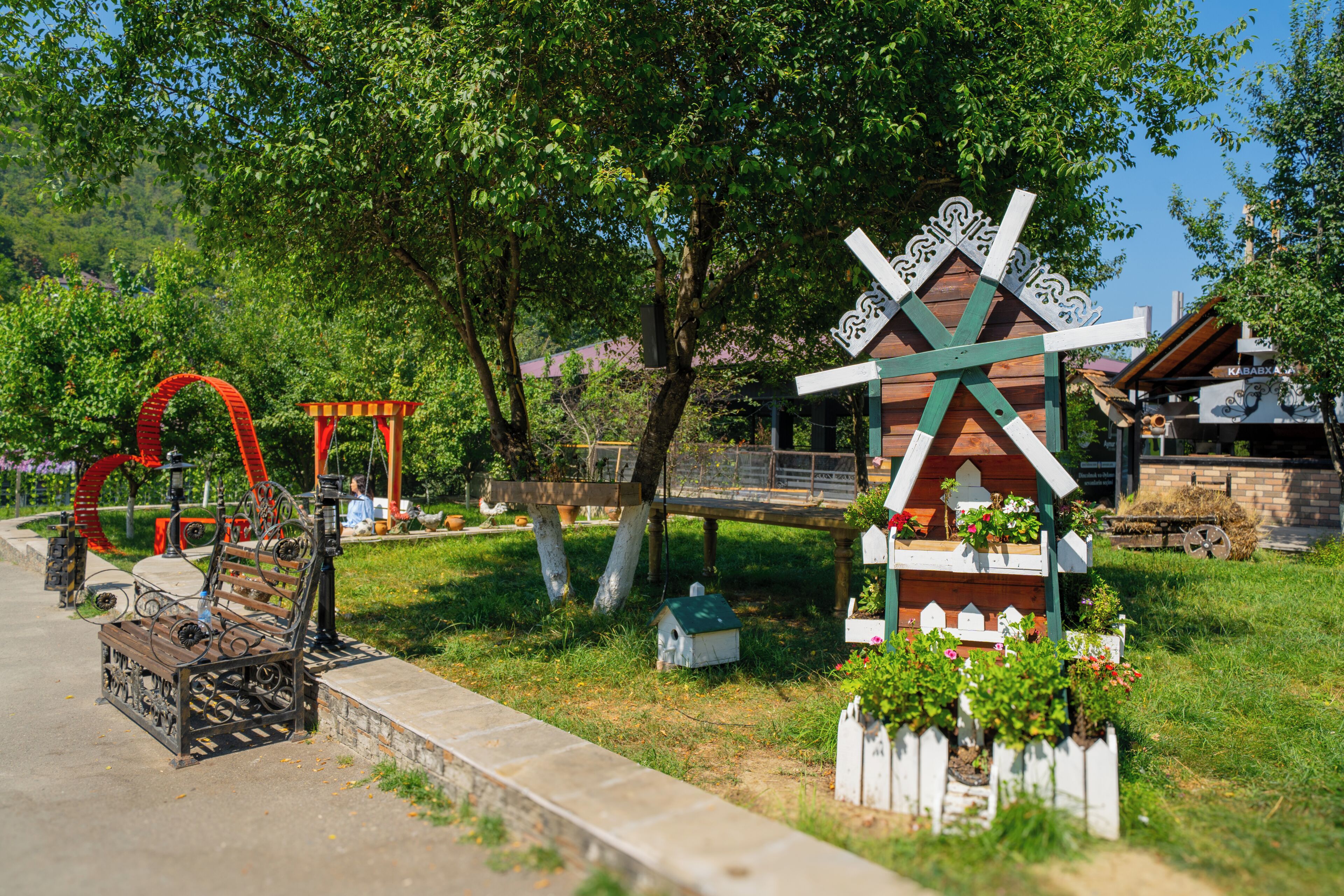 Área de juegos infantiles al aire libre