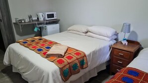 Standard Room, Patio, Courtyard View