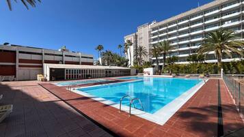 Piscina externa