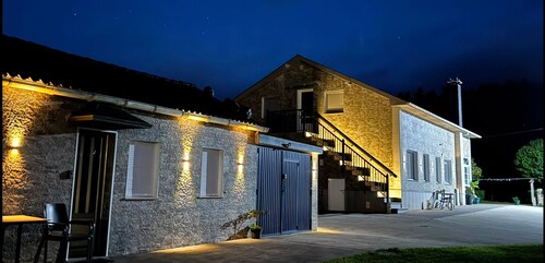 Apartment in Casa La Pradera: Mountain Views, Garden & Wi-Fi