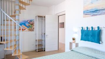 Kamar Double Deluks, balkon, pemandangan laut | Kedap suara dan Wi-Fi gratis