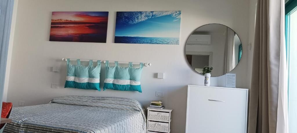 Habitación triple, balcón, vista a la alberca | Insonorización y wifi gratis 