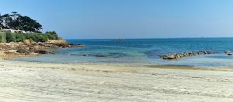 Villa Avelig, sleeps 6, ocean view