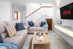 Fernseher, Kamin