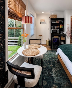 1 chambre, accès au Wi-Fi (inclus), literie fournie