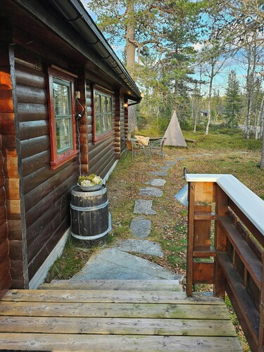 Family cabin with ski trails at the door in Trysil
