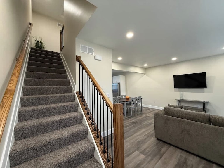 Willow Creek Townhouse - Midland, PA