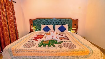 Habitación doble, 1 cama King size, patio, vista al lago | Wifi gratis