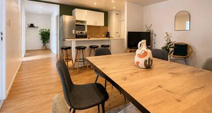 Warm, fully equipped apartment just steps from the center of Angers – 8/10 guests