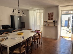 Dining - Vrbo Property (Laure-Minervois)