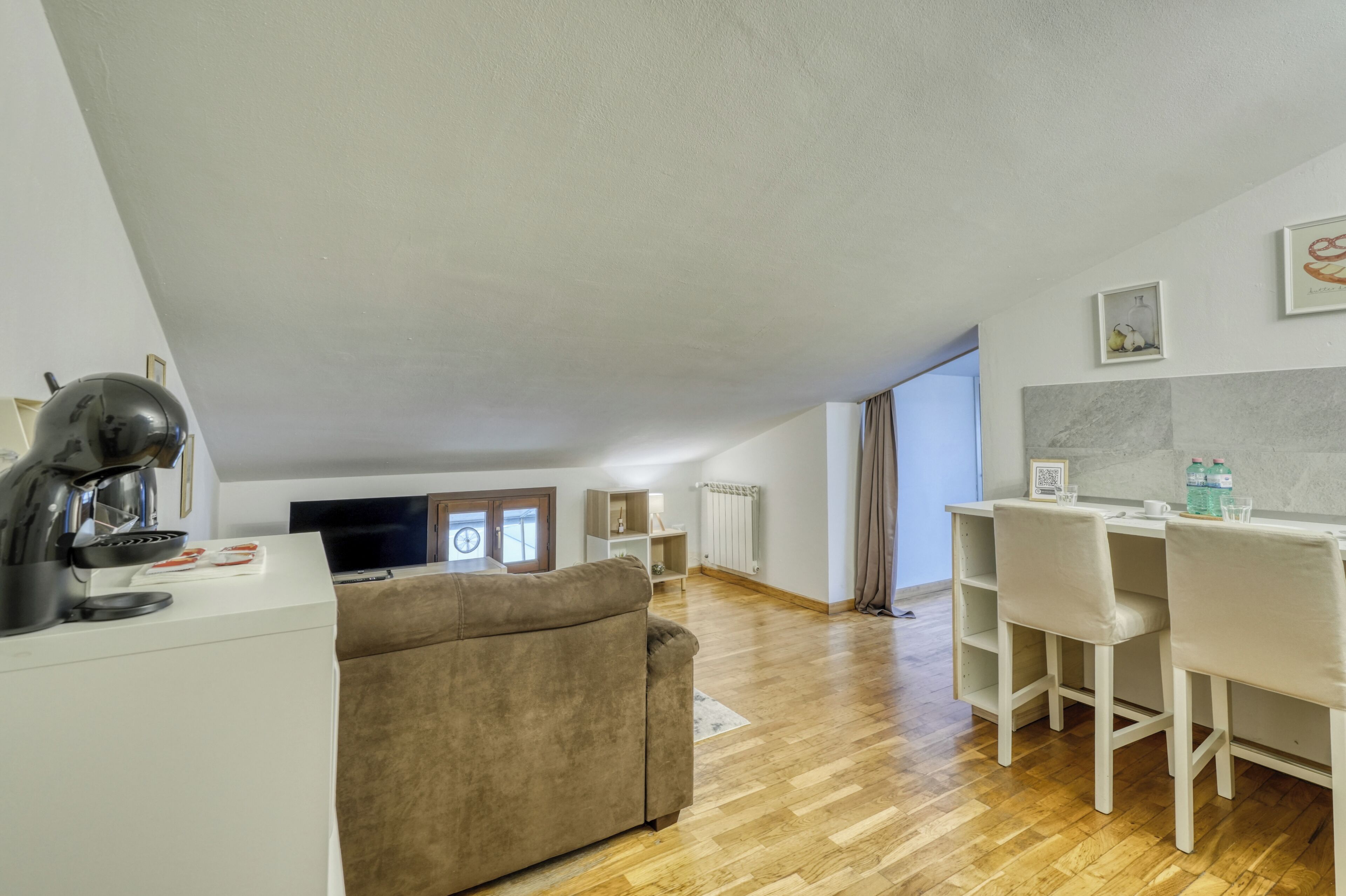Apartment | Living area