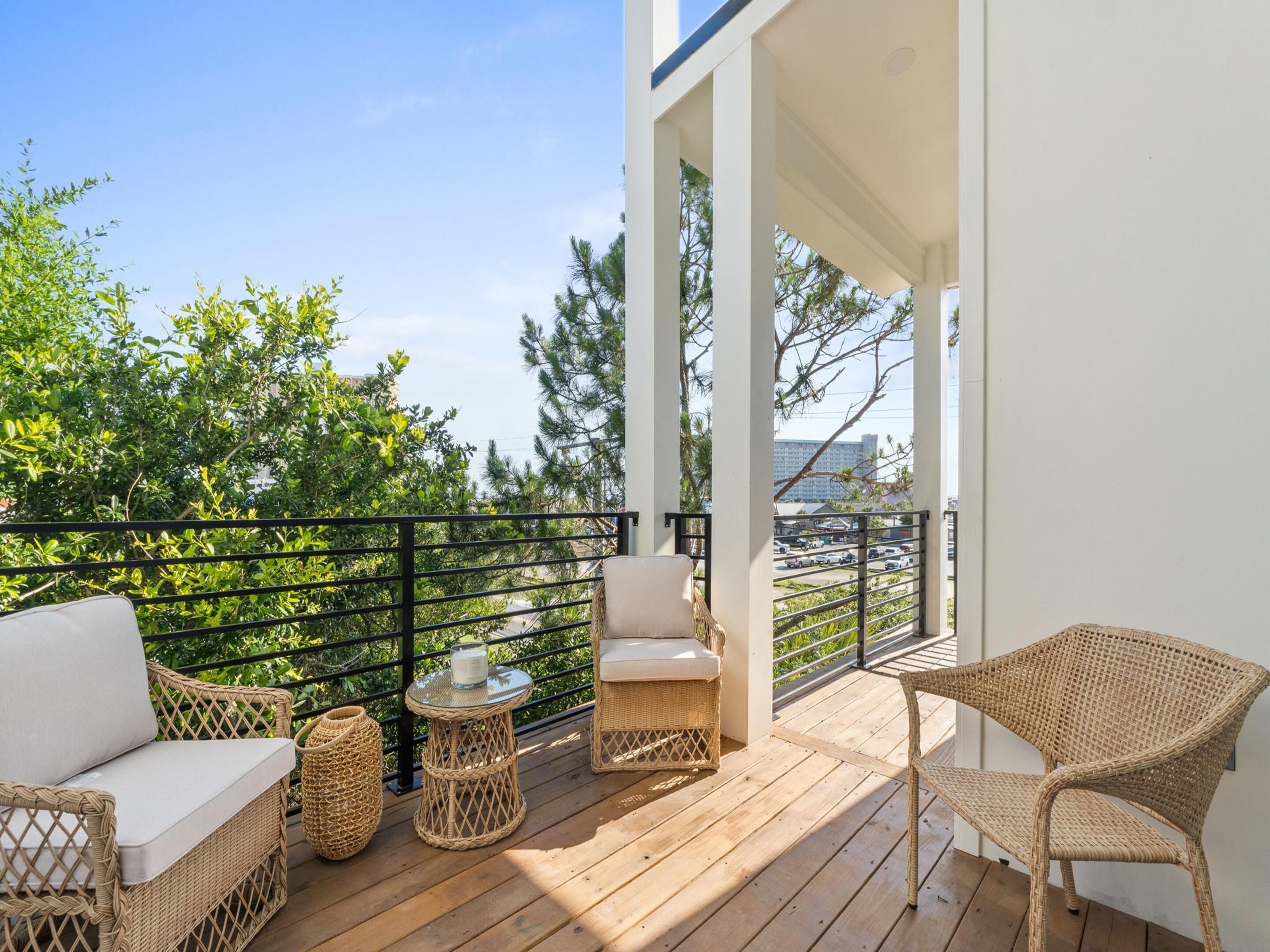 Studio (3 Bedrooms) | Property amenity